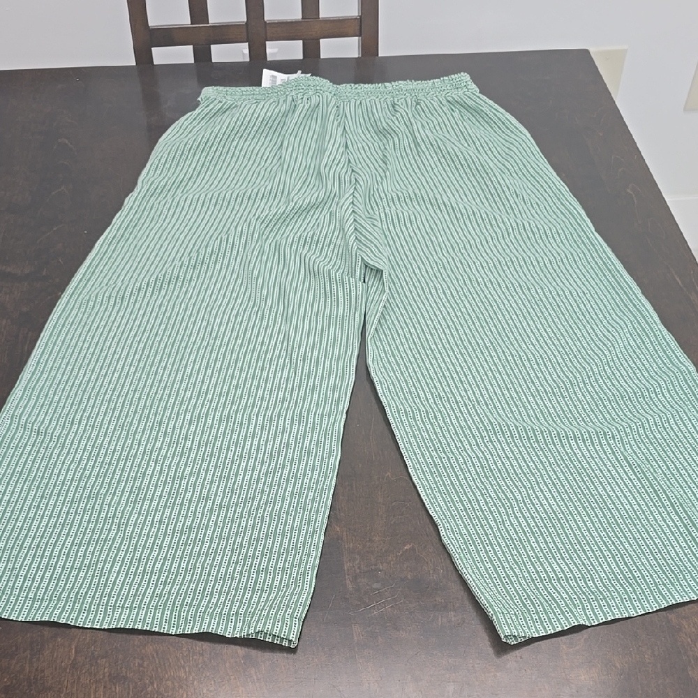 Green Striped Wide-Leg Pants